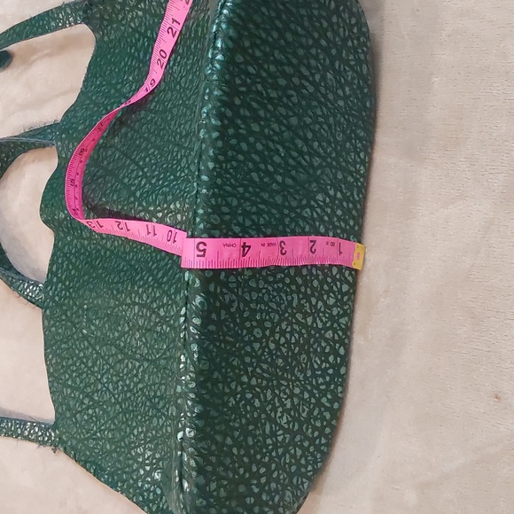 Green Textured Leather With Gold Hardware Crossbody, Sholder Hand Bag Tote - Picture 13 of 13